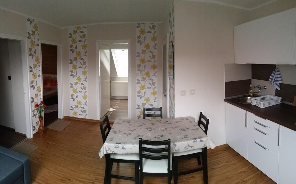 Fadora Apartman Appartement Tihany Kamer foto