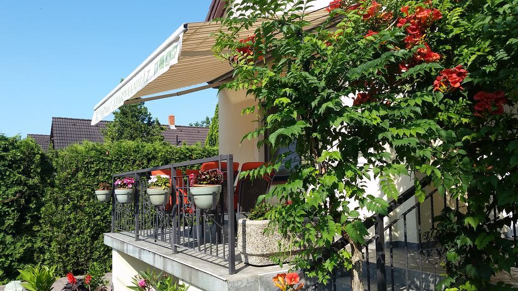 Fadora Apartman Tihany Buitenkant foto